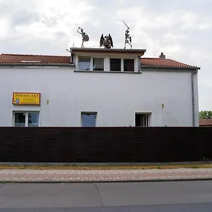 Guest house Sxf **