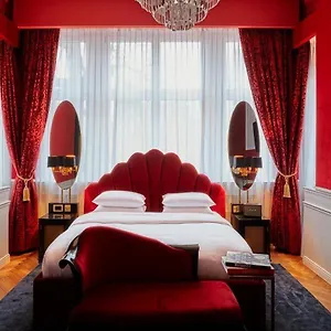 Provocateur Berlin, Part Of Sircle Collection Alemania